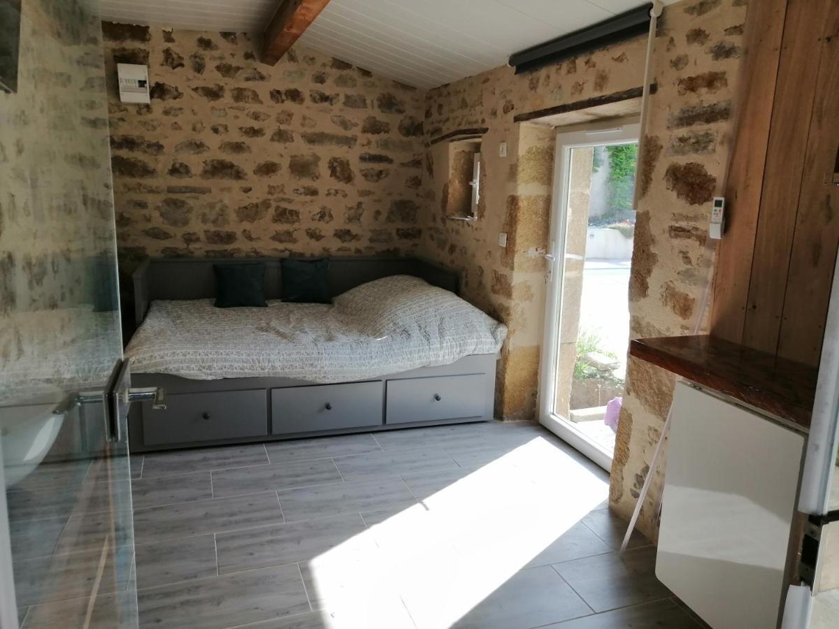 Apartamento La Salamandre Vic-le-Comte Exterior foto